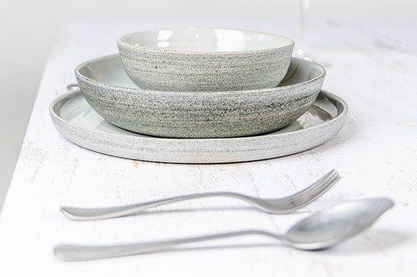 Suppetallerken, rund, Ø22,5x4,5cm, støvet hvid, stentøj, SHADE, (12 stk.)