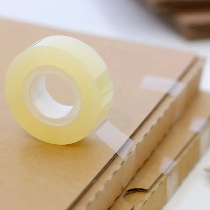 Gennemsigtig kontortape 33 m.webp