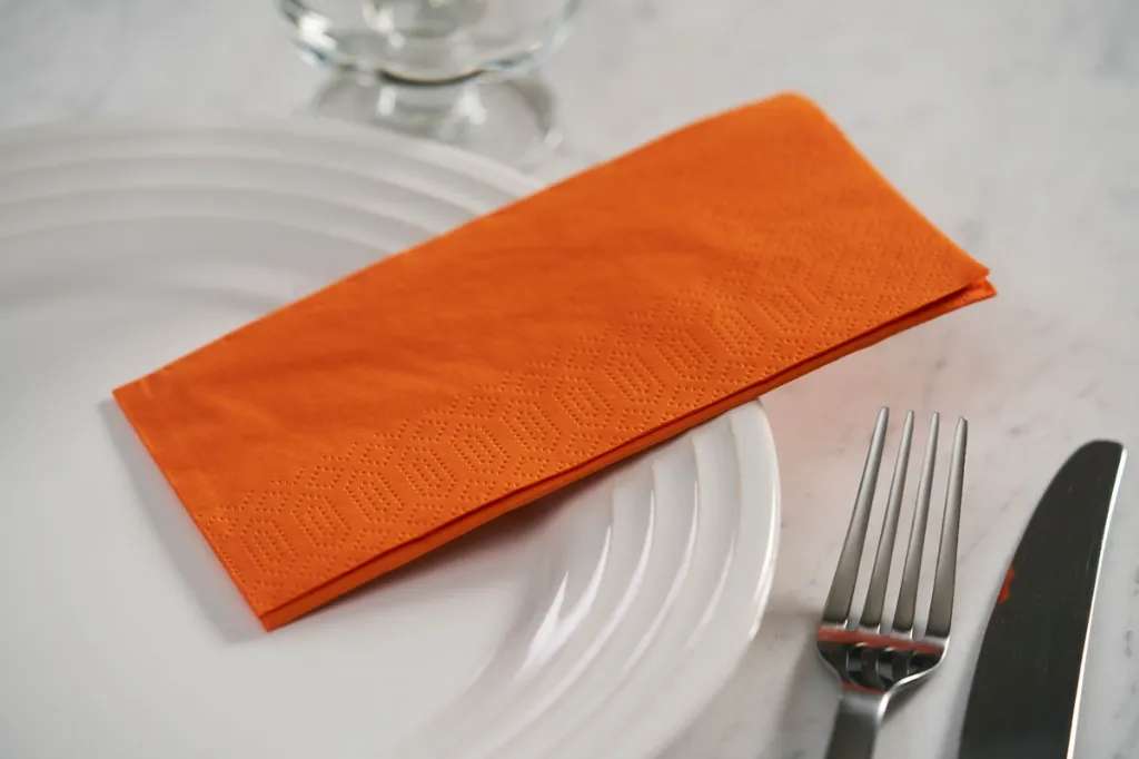 Sun Orange serviet Duni.webp